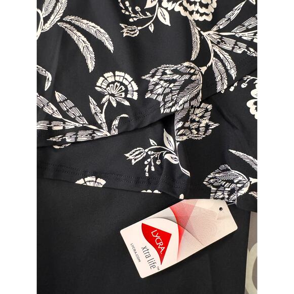 New LANDS' END Women's Black White High Waisted Modest Swim Leggings Size L - Picture 6 of 6